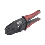 Pinza Ponchadora para Terminales con Aislamiento en Cable de Cobre Sólido y Trenzado de 10-22 AWG.