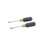 Juego de 8 Desarmadores con Mango Cushion-Grip™: 2 de punta Plana de 1/4'' (6.4 mm) y 5/16'' (7.9 mm); 2 de punta Cabinet de 5/16'' (7.9 mm) y 3/16'' (4.8 mm); tres de punta Phillips n.º 1, n.º 2 y n