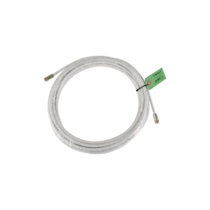 Jumper Coaxial con Cable Tipo RG-6 en Color Blanco de 9.14 Metros de Longitud y Conectores F Macho en Ambos Extremos. 75 Ohm de Impedancia.