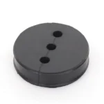 Inserto de Caucho de 4" Con Tres Orificios para Cable de 3/8 in - Image 2