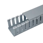 Canaleta Ranurada de PVC con Tapa, Tipo F, 57.2 mm de Ancho, 53.8 mm de Alto y 2 m de Largo, Color Gris