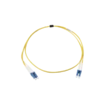 Jumper de Fibra Óptica Monomodo (OS2), XGLO, Riser, LC/UPC-LC/UPC Duplex, OFNR, Color Amarillo, 1 Metro