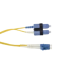 Jumper de Fibra Óptica Monomodo (OS2), XGLO, Riser, LC/UPC-SC/UPC Duplex, OFNR, Color Amarillo, 1 Metro - Image 3