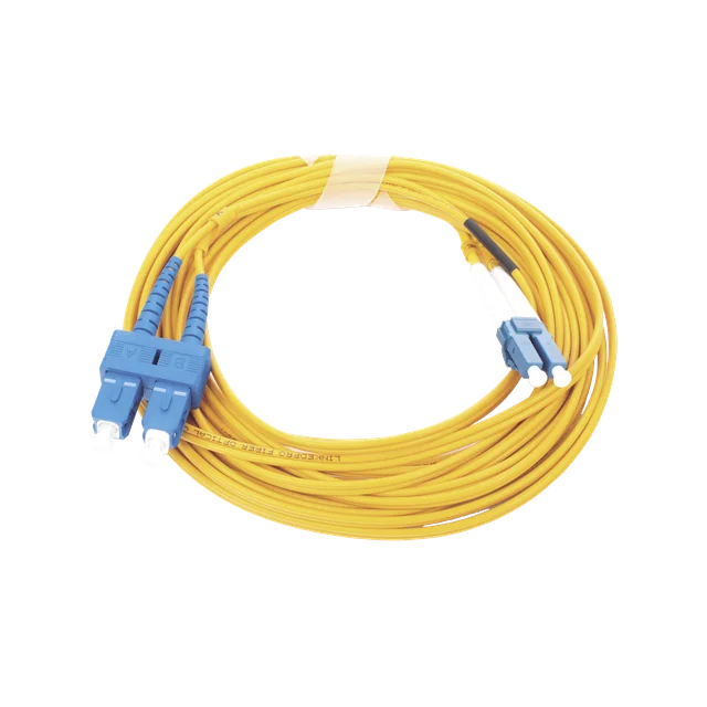 LPFODLCUSCU05-h Jumper de Fibra Óptica Monomodo 9/125 LC/UPC-SC/UPC, PVC, 2.0 mm, Dúplex, Amarillo, 5 Metros (16.40 Pies) - Image 1
