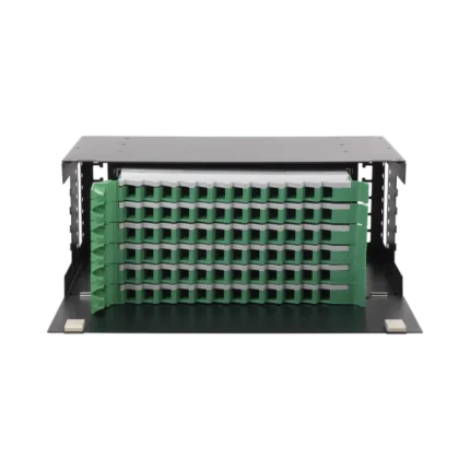 Distribuidor de Fibra Óptica con bandejas deslizables, vacío, 19in, acepta 72 adaptadores "LC Duplex" o "LC Simplex" o 72 "SC" Simplex, 4U