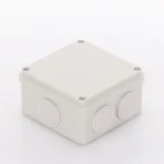 Caja Derivación-Conexión de Plástico (100 X 100 X 54 mm) con 7 Glándulas de Goma. Para Instalaciones Comerciales, Residenciales e Industriales. Incluye Tornillería para su Tapa. - Image 5