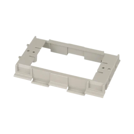 Soporte para Montaje de Faceplates en Canaleta T70, de PVC Rígido, Color Gris Internacional